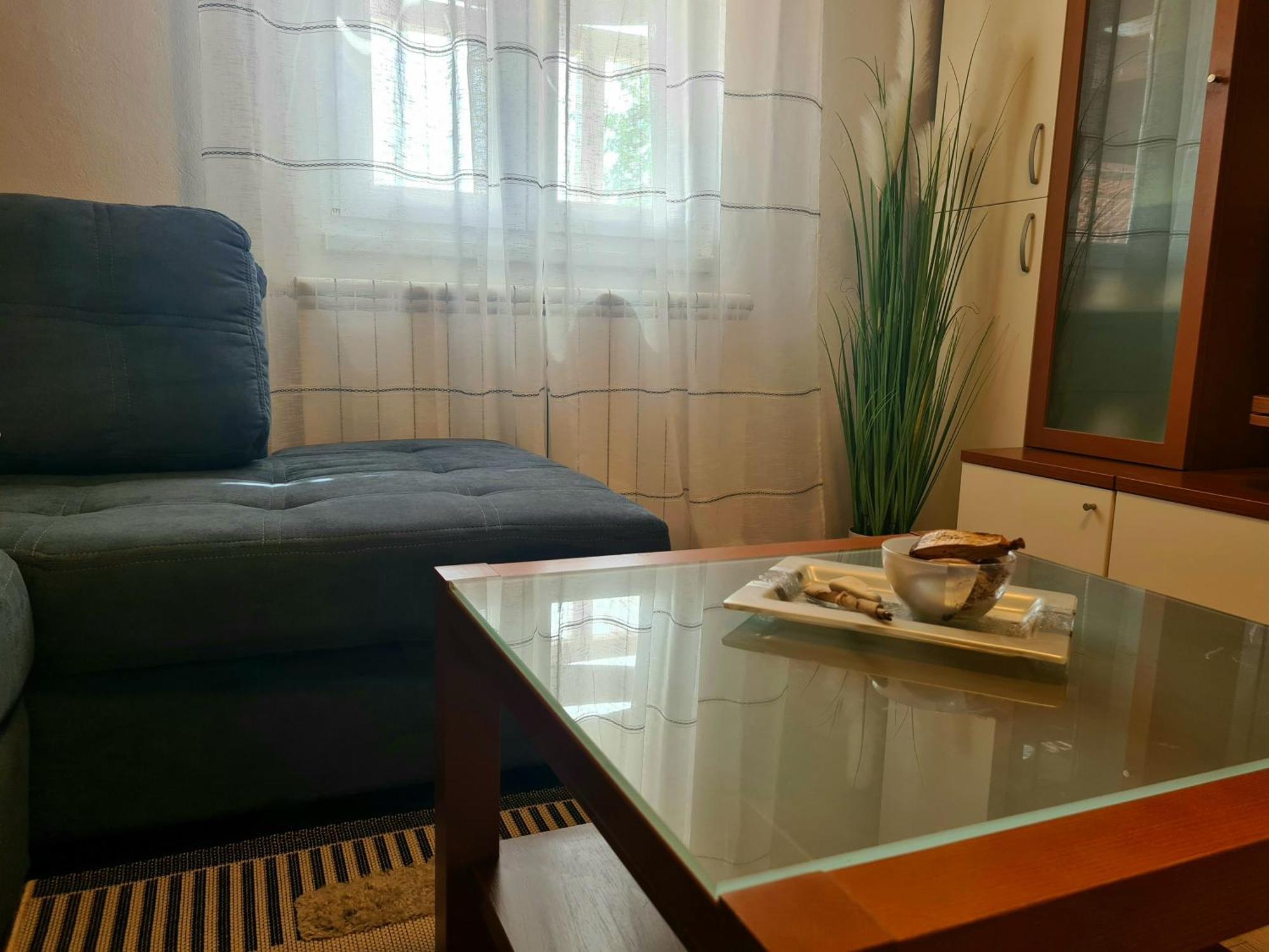 Romeo Apartment Sukosan Exterior photo